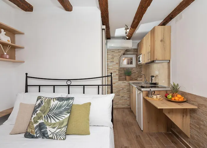 Creme By Life Homes * Corfu (city)